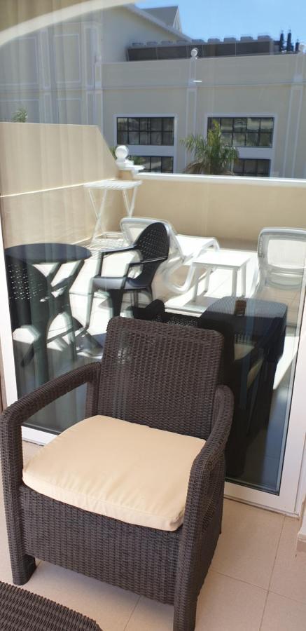 Cosy Well Located Apartment Tenerife Sur Golf Сан Мигел де Абона Екстериор снимка
