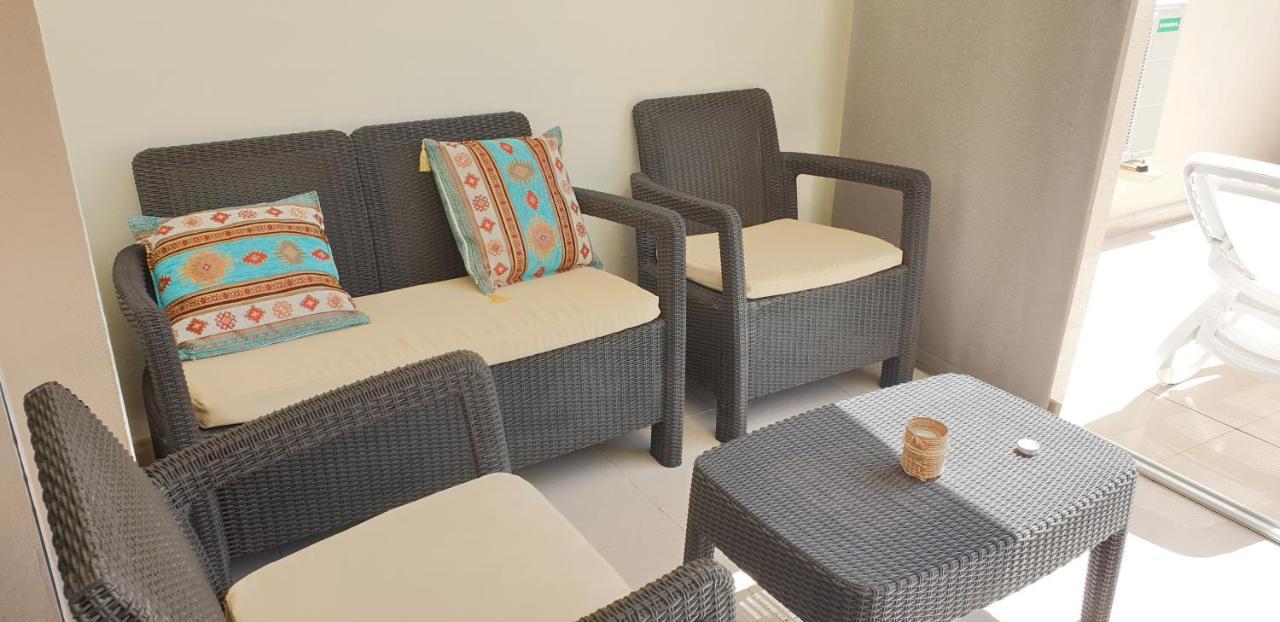 Cosy Well Located Apartment Tenerife Sur Golf Сан Мигел де Абона Екстериор снимка