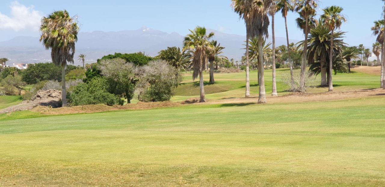 Cosy Well Located Apartment Tenerife Sur Golf Сан Мигел де Абона Екстериор снимка