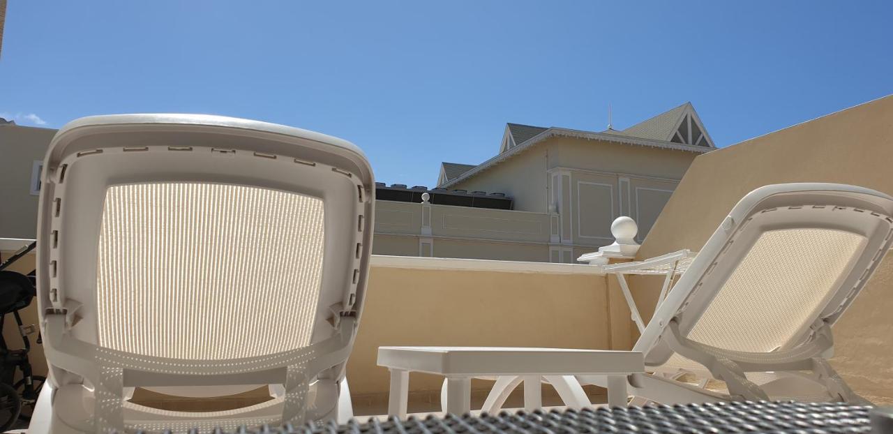 Cosy Well Located Apartment Tenerife Sur Golf Сан Мигел де Абона Екстериор снимка
