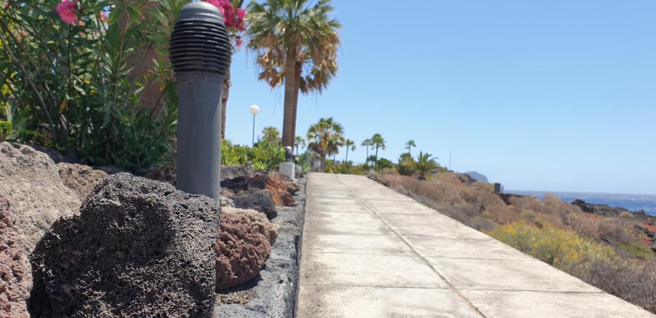 Cosy Well Located Apartment Tenerife Sur Golf Сан Мигел де Абона Екстериор снимка